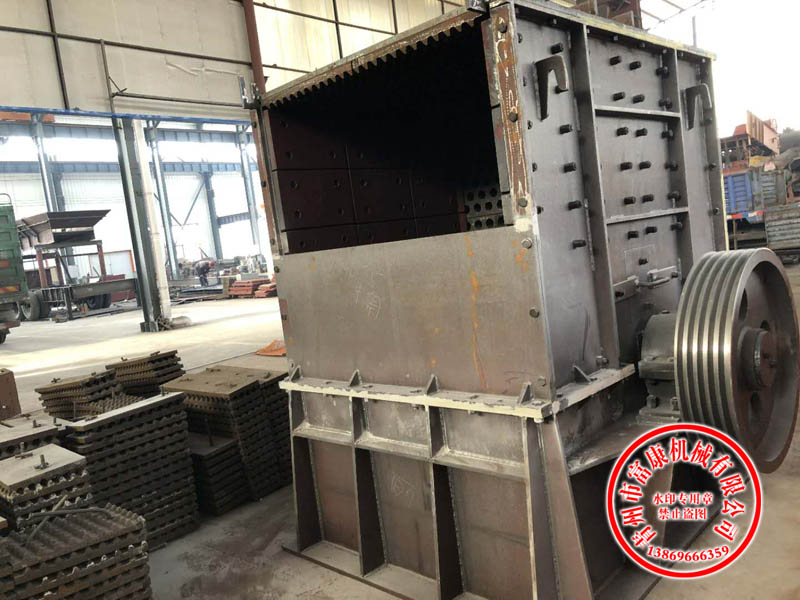 履帶式錘破移動破碎站 履帶式錘破移動破碎站